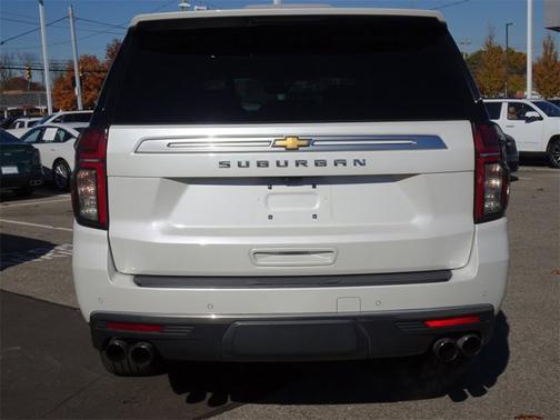 2021 Chevrolet Suburban High Country