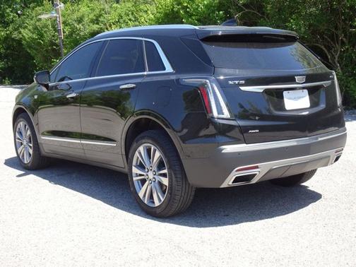 Stellar Black Metallic 2024 Cadillac XT5 AWD Premium Luxury