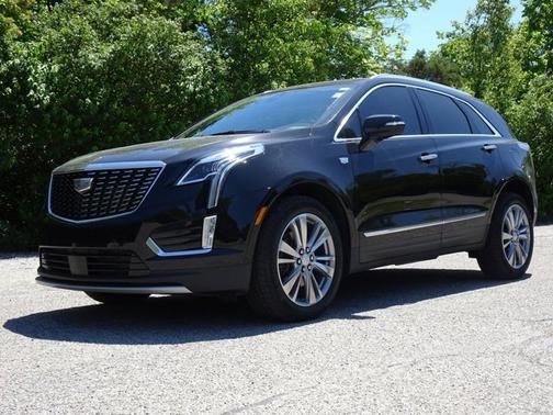 Stellar Black Metallic 2024 Cadillac XT5 AWD Premium Luxury