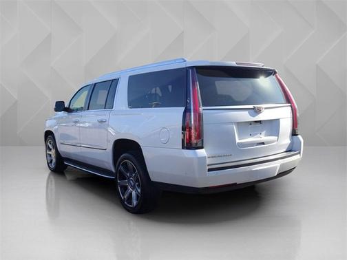 2017 Cadillac Escalade ESV Premium Luxury