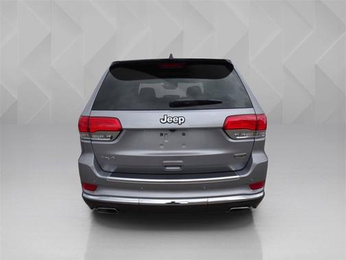 2021 Jeep Grand Cherokee Summit