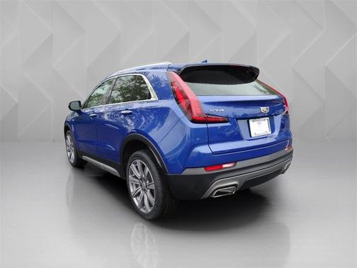 2021 Cadillac XT4 FWD Premium Luxury