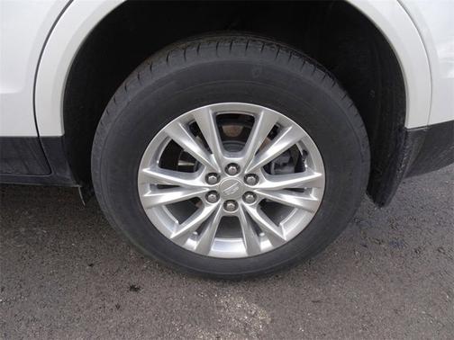 2022 Cadillac XT5 FWD Luxury
