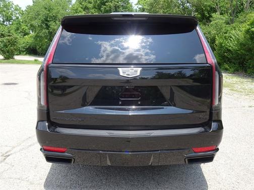 2023 Cadillac Escalade 4WD Sport