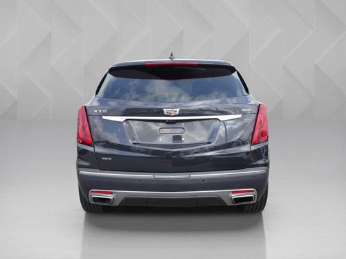 Manhattan Noir Metallic 2020 Cadillac XT5 Premium Luxury AWD