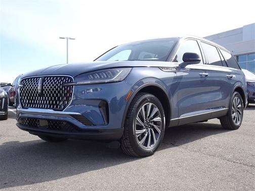 2025 Lincoln Aviator Premiere