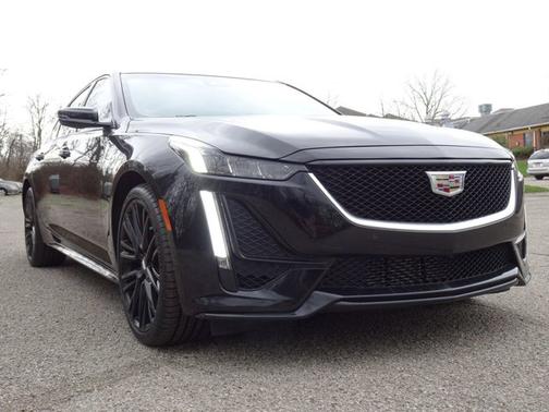 2023 Cadillac CT5 Sport