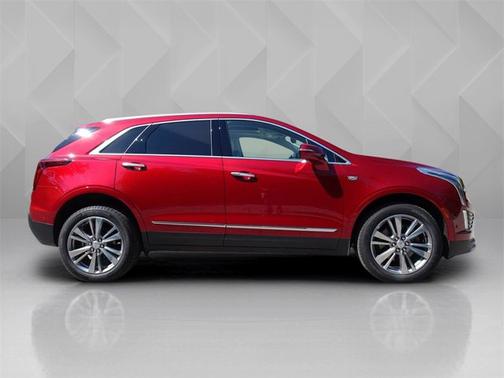 2025 Cadillac XT5 AWD Premium Luxury