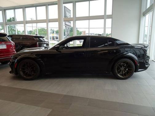Pitch Black Clearcoat 2023 Dodge Charger SRT Hellcat Widebody Jailbreak