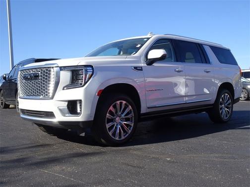 2023 GMC Yukon XL Denali