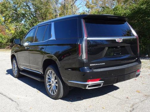 2023 Cadillac Escalade 4WD Premium Luxury
