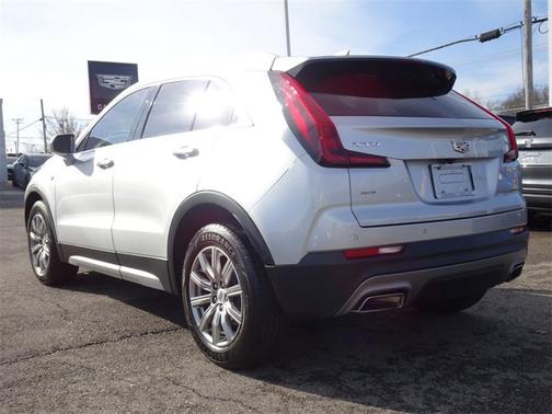 2020 Cadillac XT4 Premium Luxury