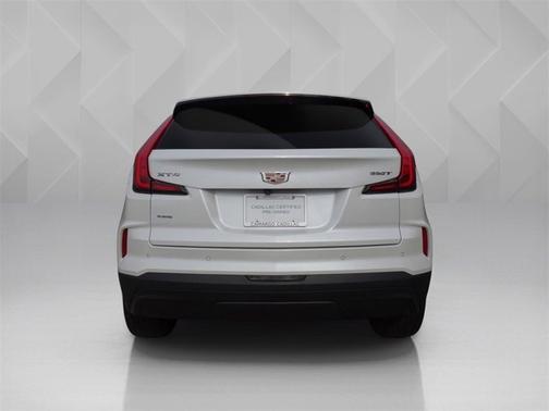 2024 Cadillac XT4 AWD Luxury