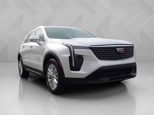 2024 Cadillac XT4 AWD Luxury