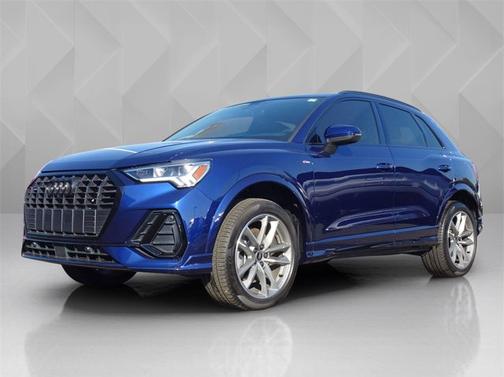 2024 Audi Q3 S line Premium Plus