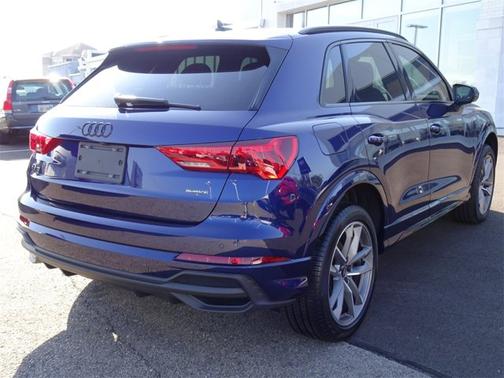 2024 Audi Q3 S line Premium Plus