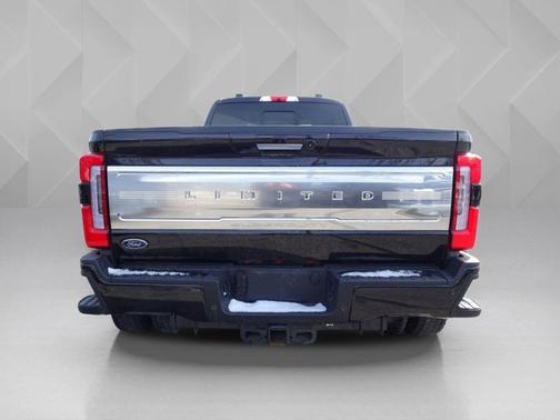 2024 Ford F-450 Limited