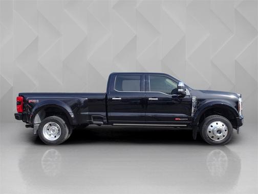 2024 Ford F-450 Limited