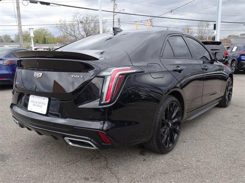 2023 Cadillac CT4 Sport