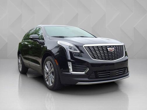 Stellar Black Metallic 2024 Cadillac XT5 AWD Premium Luxury
