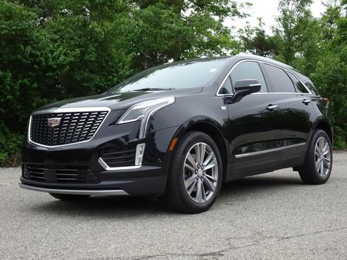 Stellar Black Metallic 2024 Cadillac XT5 AWD Premium Luxury