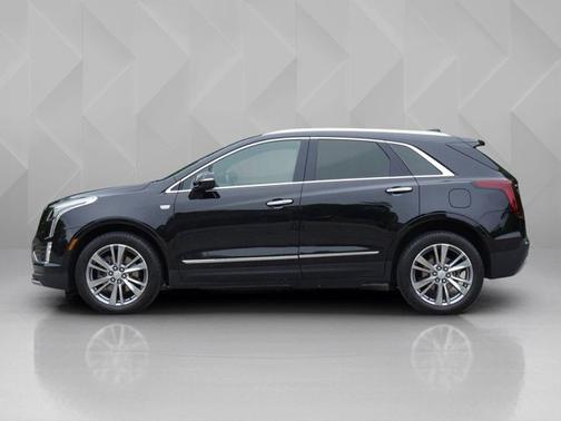 Stellar Black Metallic 2024 Cadillac XT5 AWD Premium Luxury