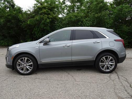 Argent Silver Metallic 2024 Cadillac XT5 AWD Premium Luxury