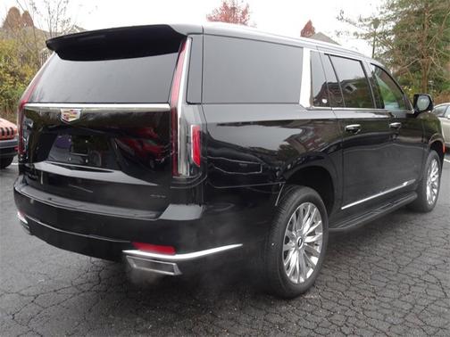 2022 Cadillac Escalade ESV Premium Luxury