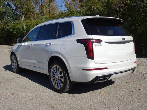 2023 Cadillac XT6 AWD Premium Luxury