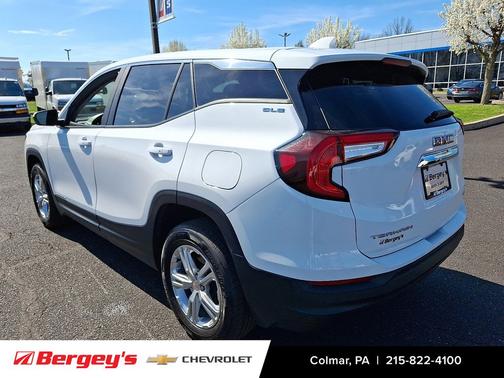 Summit White 2024 GMC Terrain SLE