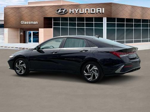 2025 Hyundai ELANTRA HEV Limited