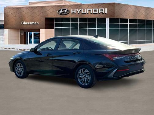 2025 Hyundai ELANTRA HEV Blue