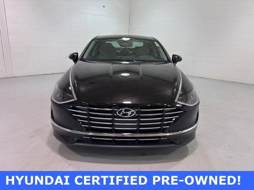 2022 Hyundai SONATA SE