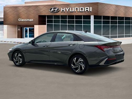 2025 Hyundai ELANTRA HEV Limited