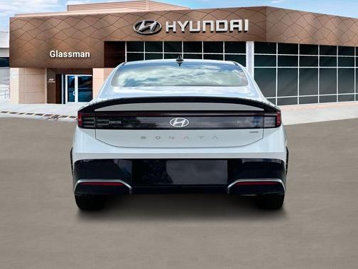 2025 Hyundai SONATA Hybrid SEL