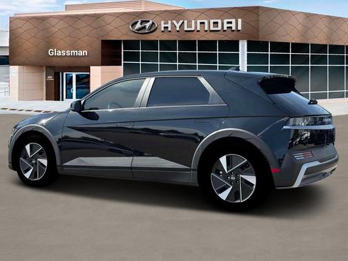 2025 Hyundai IONIQ 5 SE Standard Range