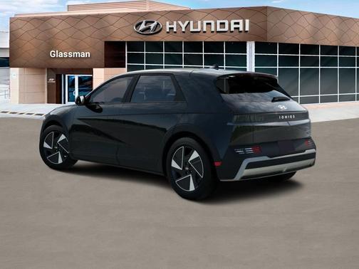 2025 Hyundai IONIQ 5 SE Standard Range
