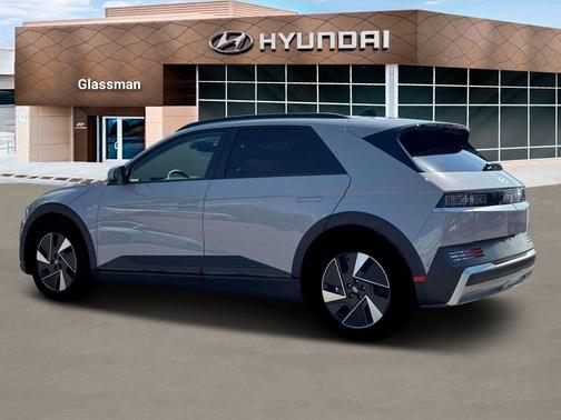 2025 Hyundai IONIQ 5 SEL