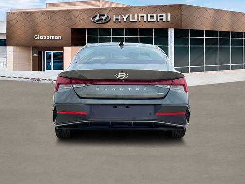 2025 Hyundai ELANTRA HEV Limited