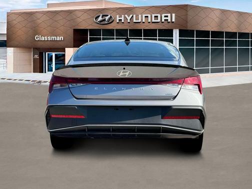 2025 Hyundai ELANTRA HEV SEL Sport