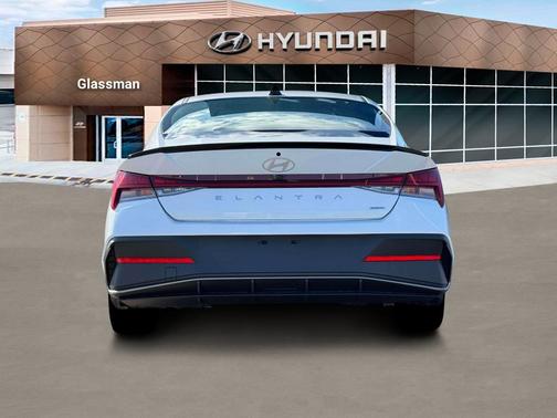2025 Hyundai ELANTRA HEV SEL Sport