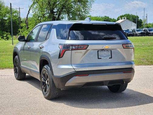 Sterling Gray Metallic 2025 Chevrolet Equinox LT