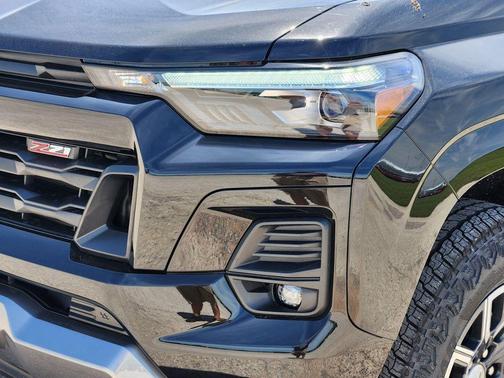 Black 2026 Chevrolet Colorado Z71