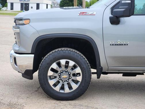 Sterling Gray Metallic 2026 Chevrolet Silverado 2500 LT