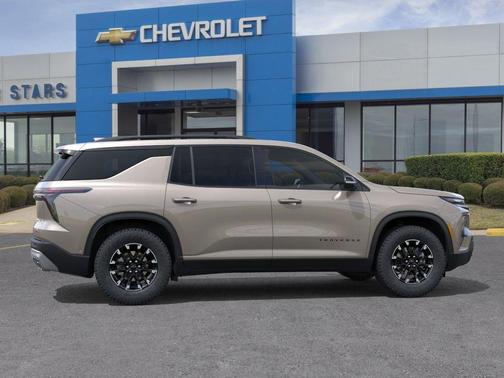 Sandstone 2026 Chevrolet Traverse Z71