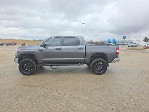 2021 Toyota Tundra SR5
