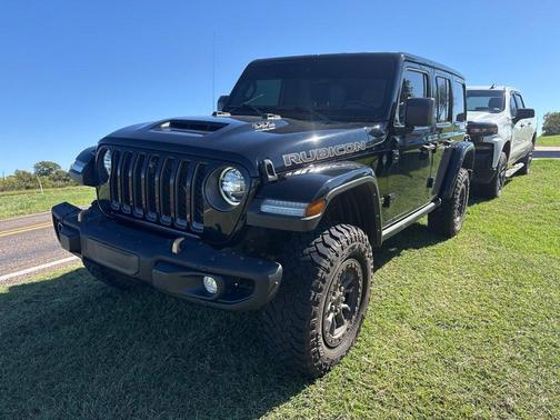 Black Clearcoat 2022 Jeep Wrangler Unlimited Rubicon 392