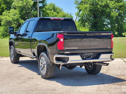 Black 2026 Chevrolet Silverado 2500 LT