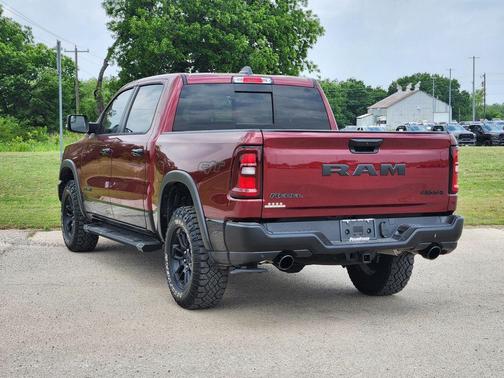 Delmonico Red Pearlcoat 2026 RAM 1500 Rebel