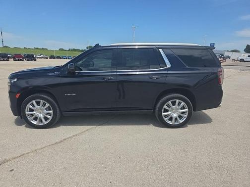Midnight Blue Metallic 2023 Chevrolet Tahoe High Country